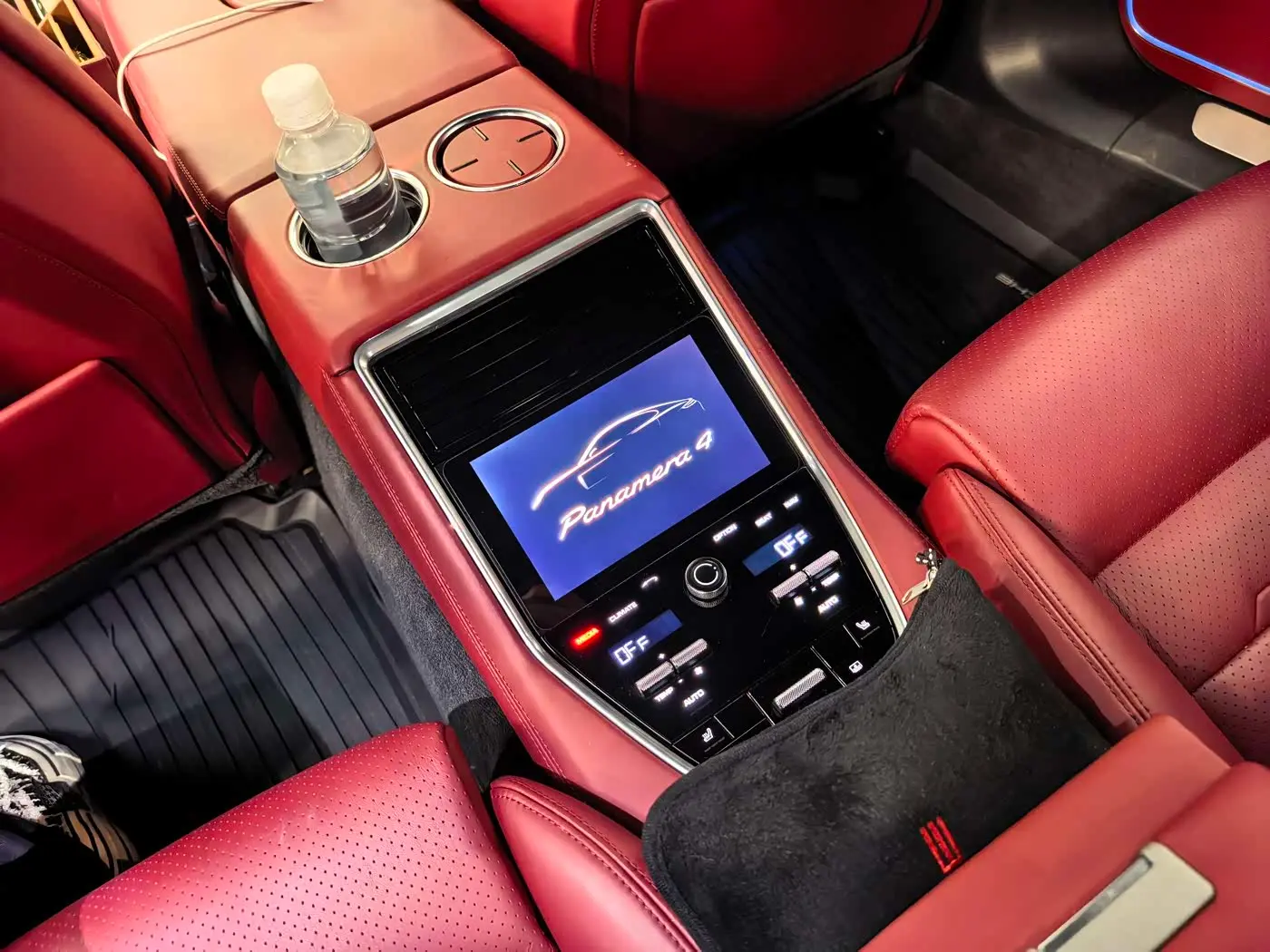 Porsche Panamera 2019 — Photo 11/17