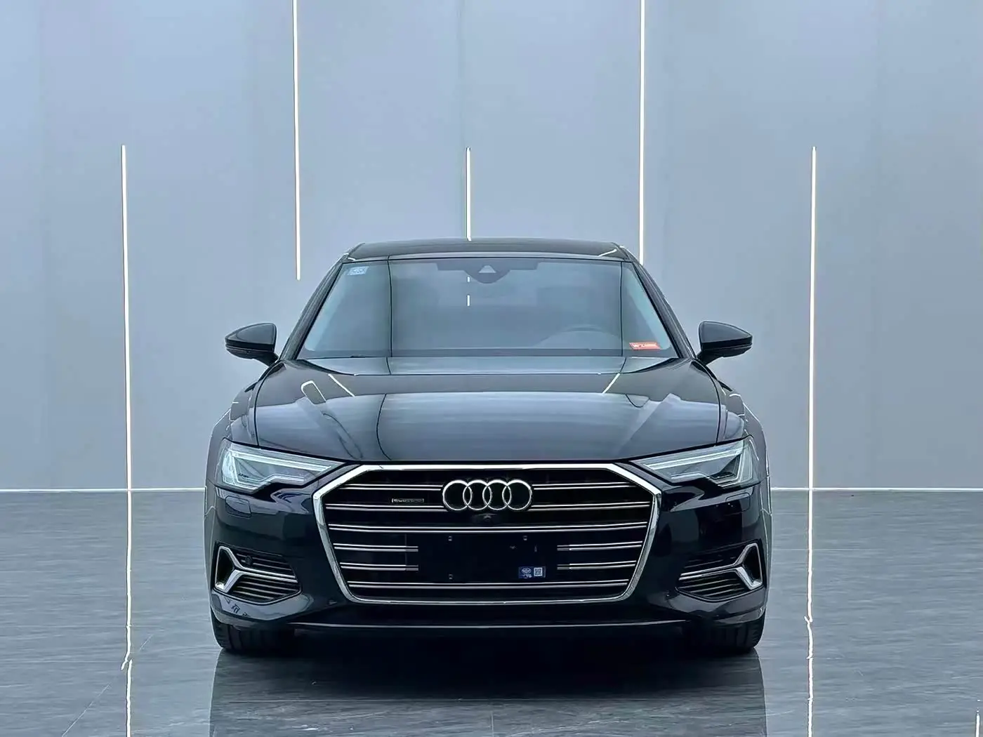 Audi A6L 2023 — Фото 2/15