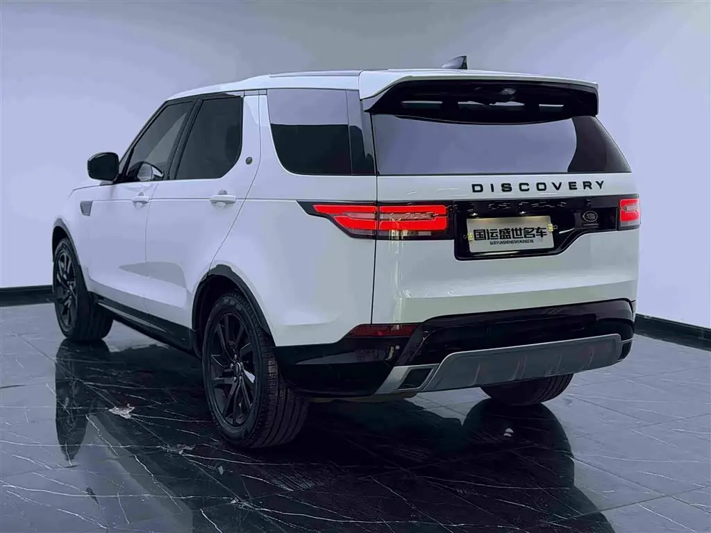 Land Rover Discovery 2020 — Фото 6/20