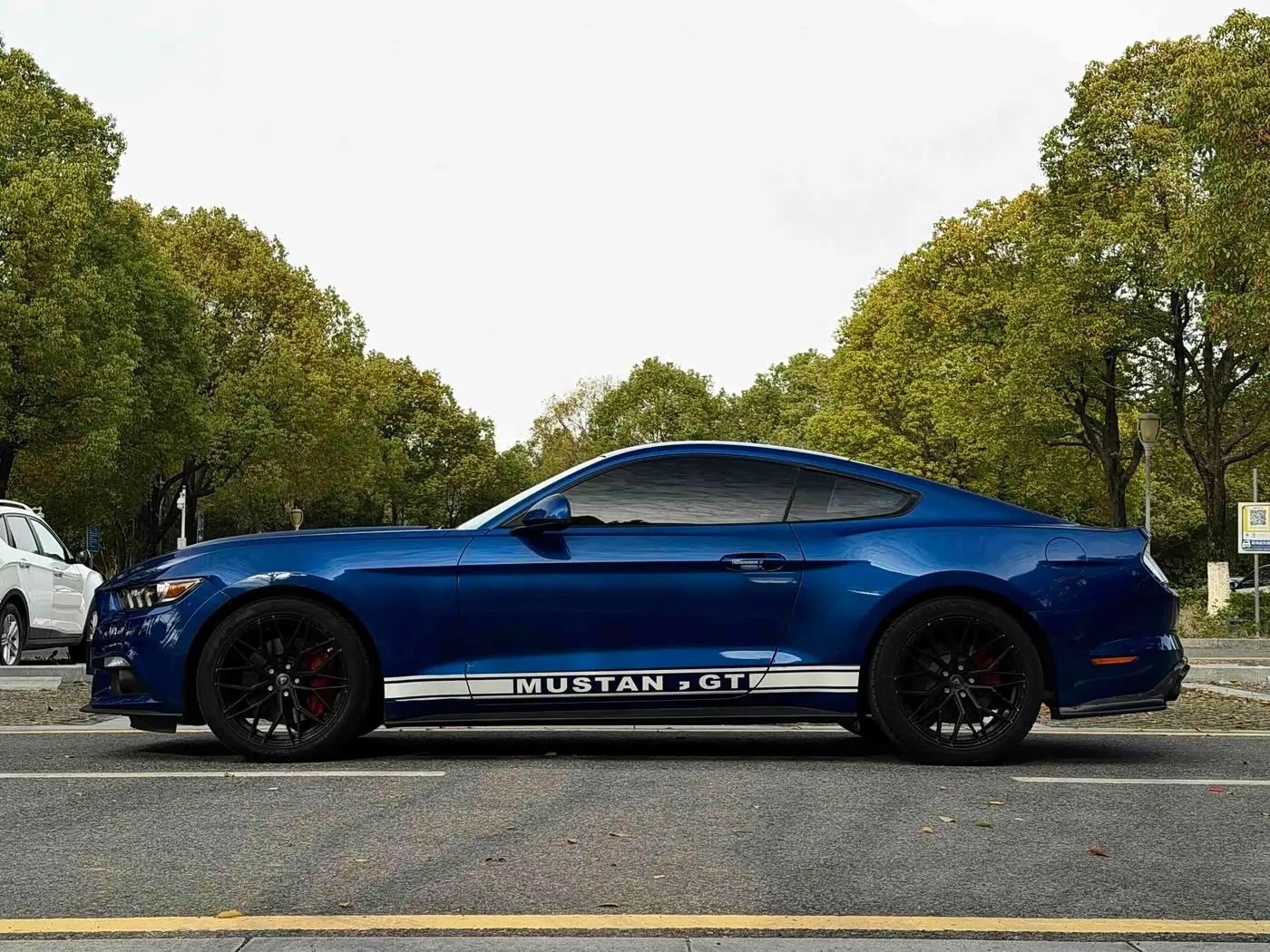 Ford Mustang 2017 — Photo 4/15