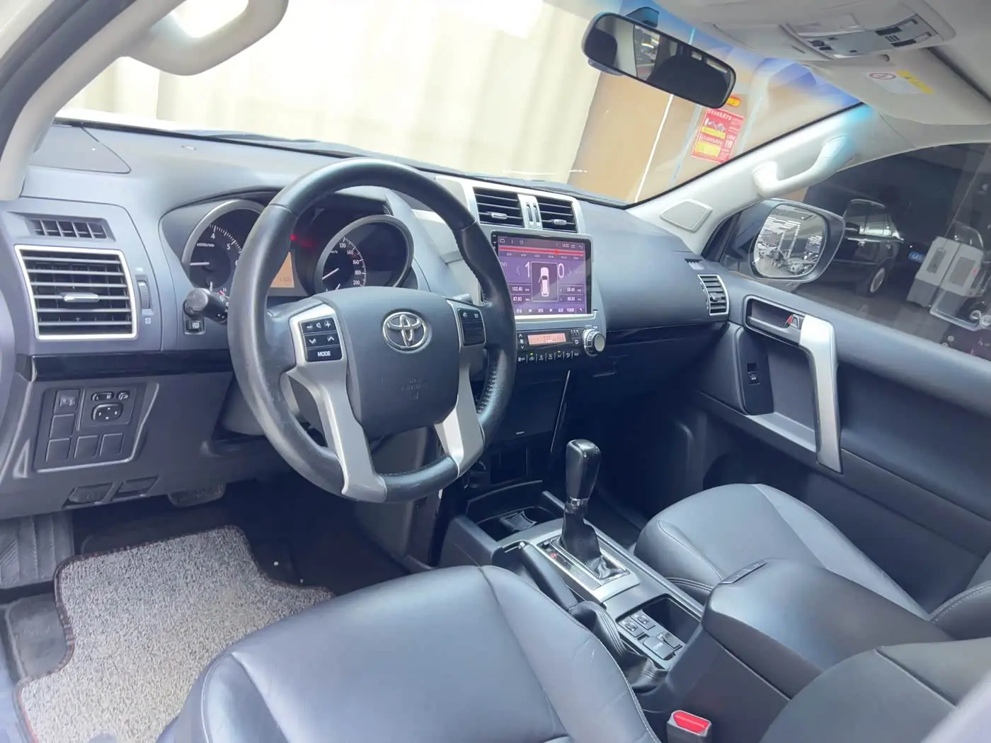 Toyota Prado 2017 — Фото 10/14