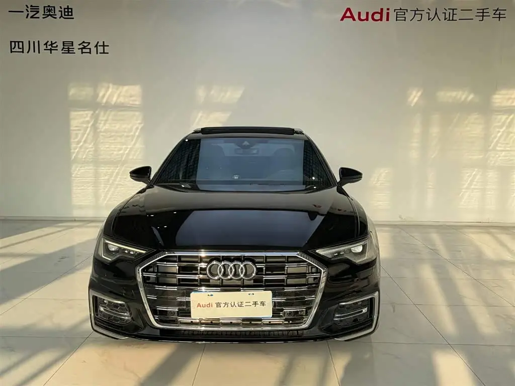 Audi A6L 2025 — Photo 2/14
