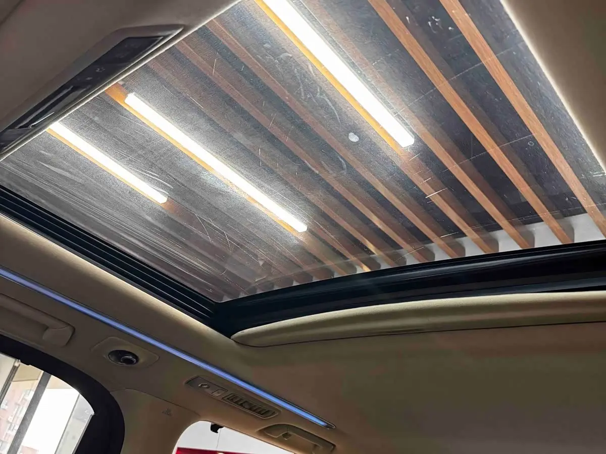 Toyota Alphard 2019 — Photo 14/20