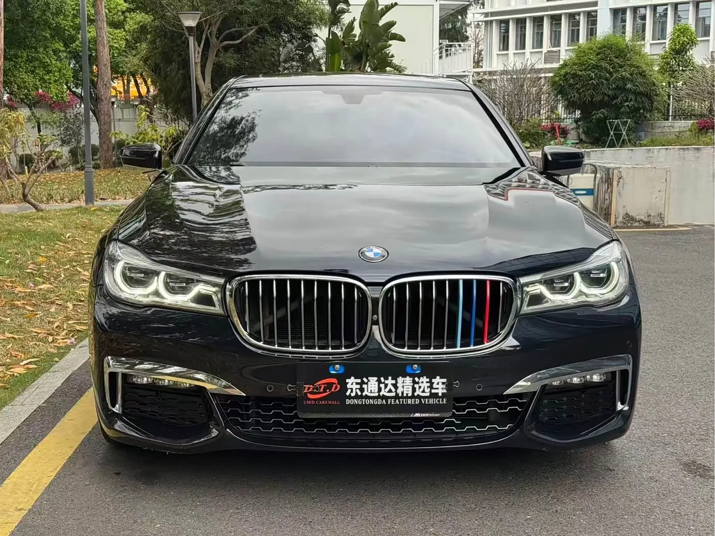 BMW 7 Series 2019 — Photo 4/16