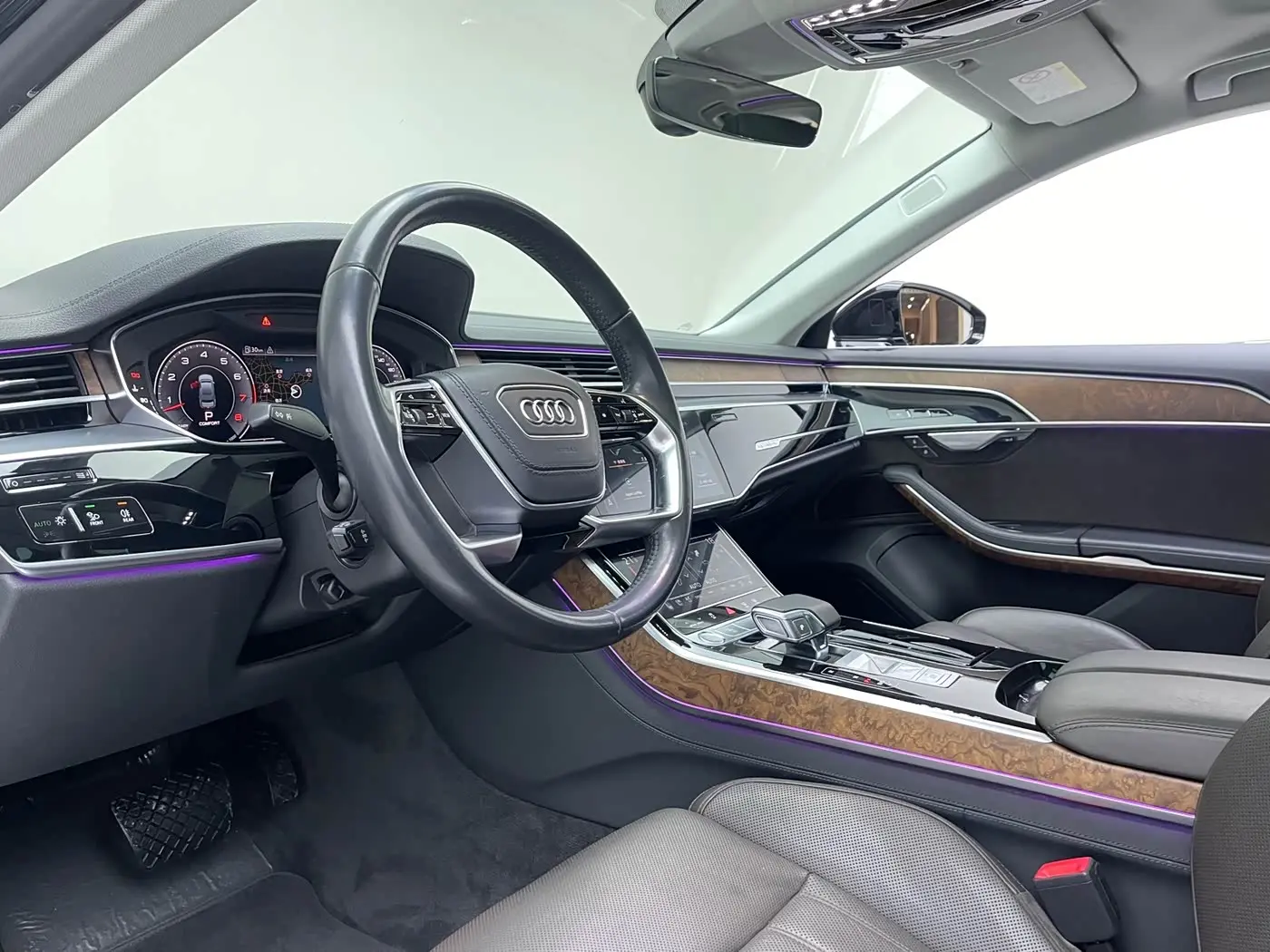 Audi A8 2020 — Photo 4/13