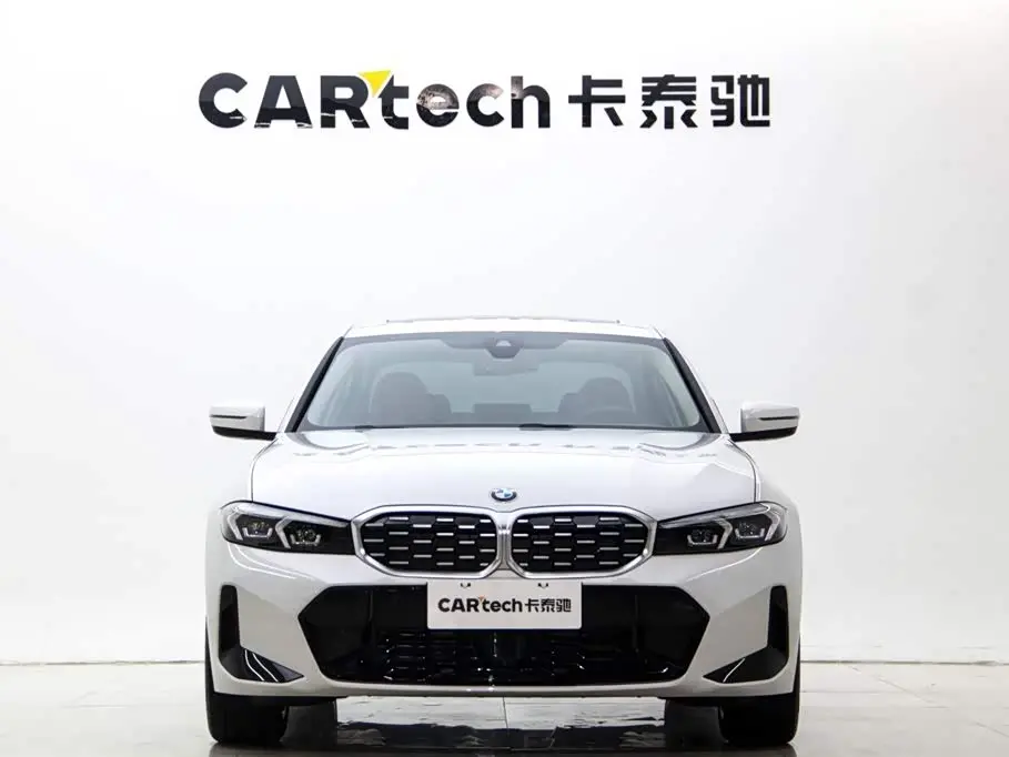 BMW 3 Series 2025 — Фото 2/20