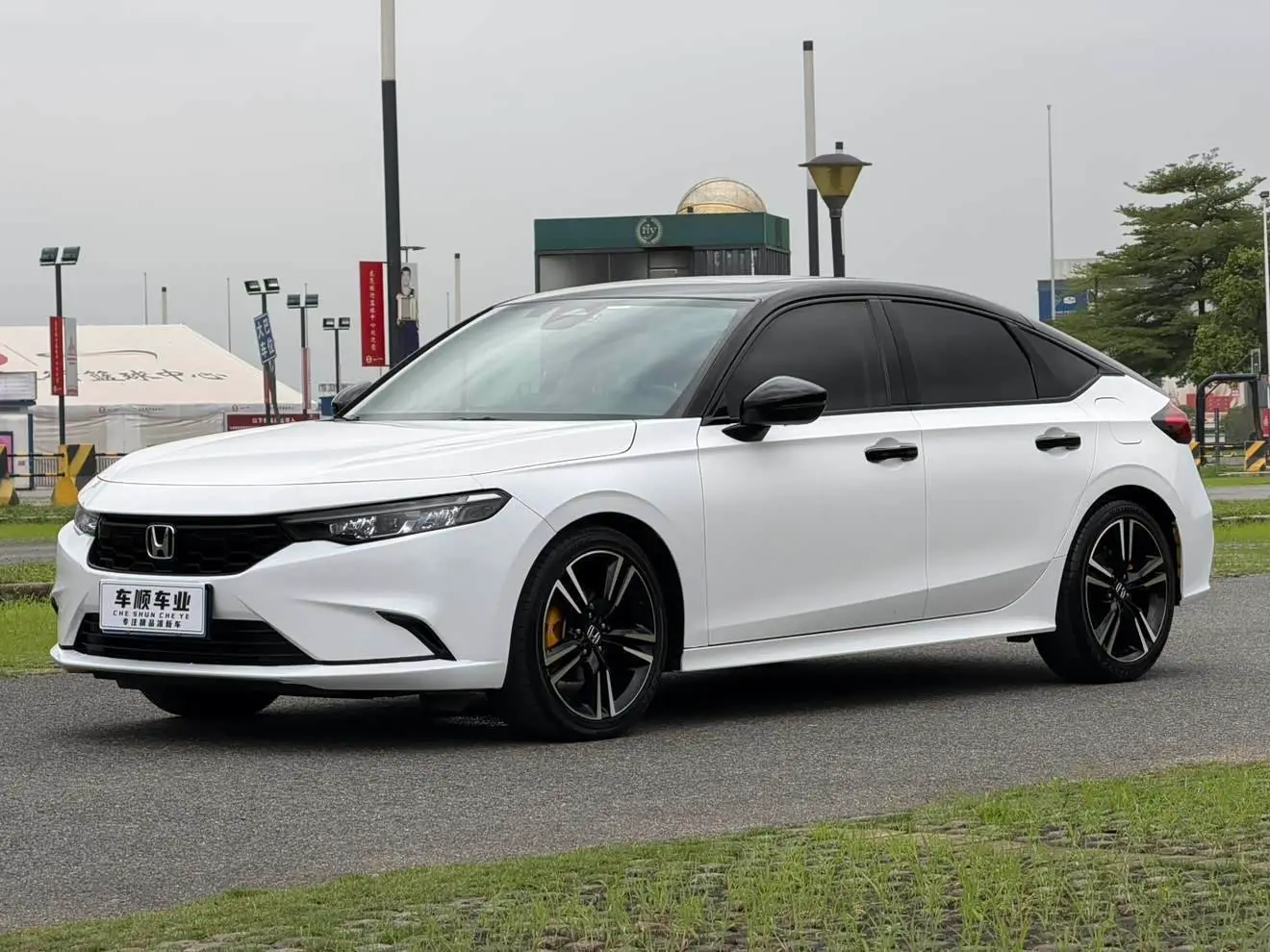 Honda Integra 2023 — ფოტო 1/20