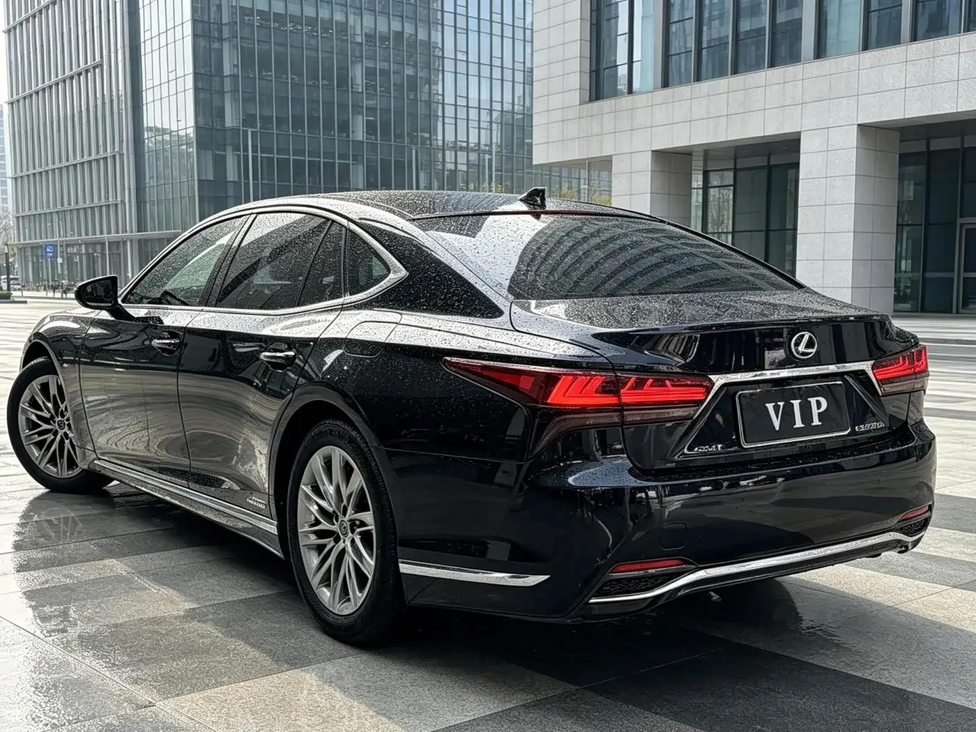Lexus LS 2021 — Photo 9/9