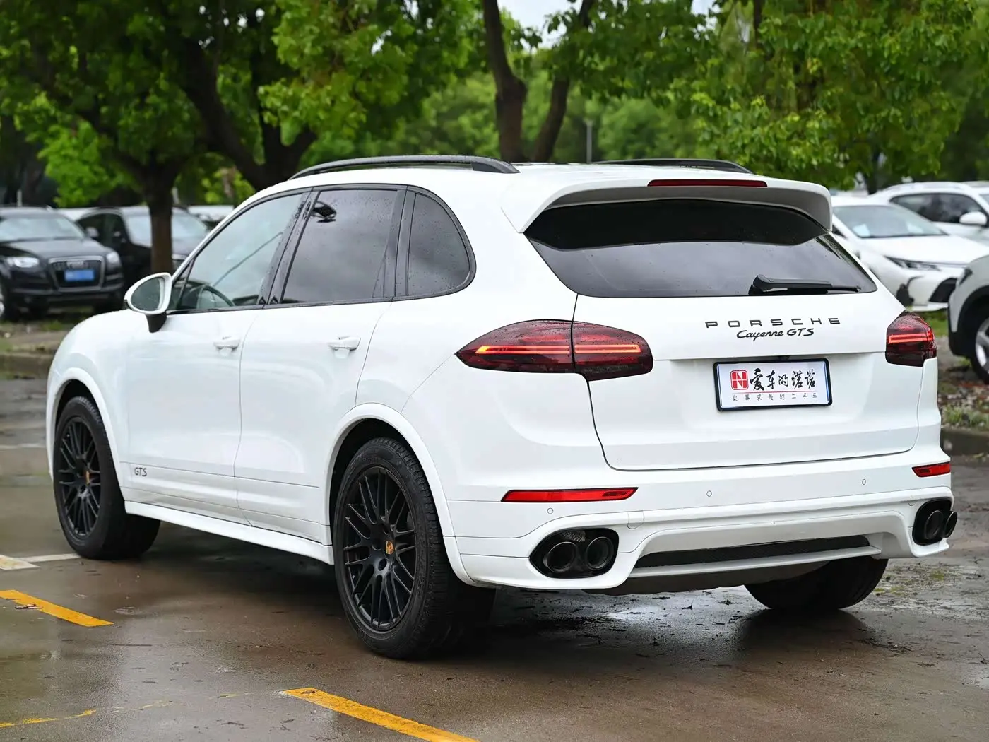 Porsche Cayenne 2016 — Photo 4/18