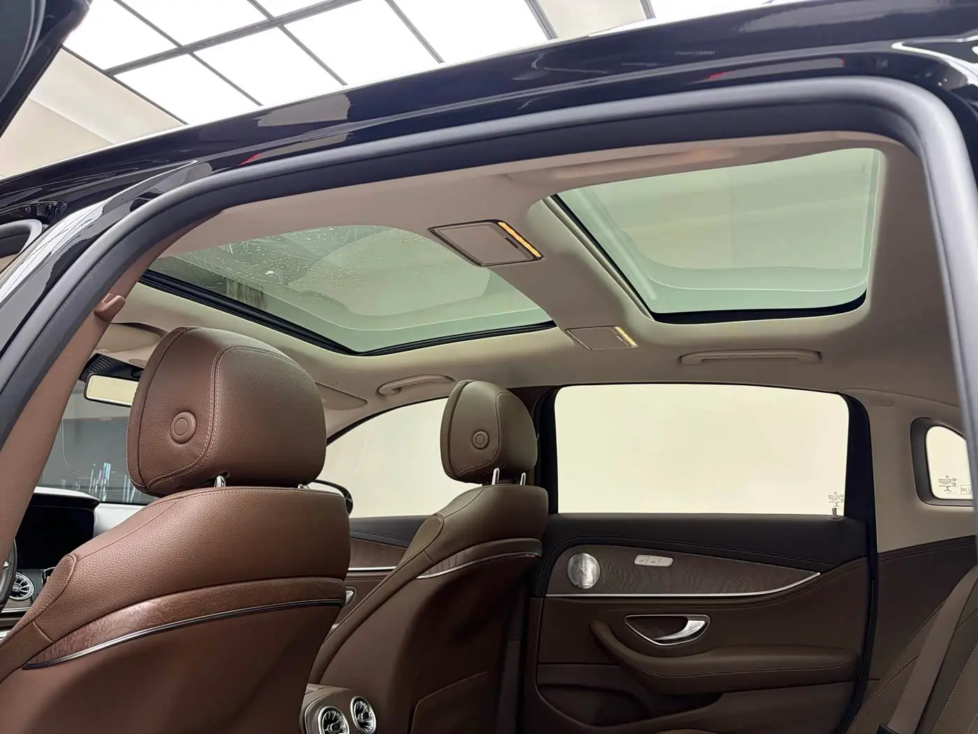Mercedes-Benz E-Class 2021 — Şəkil 8/18