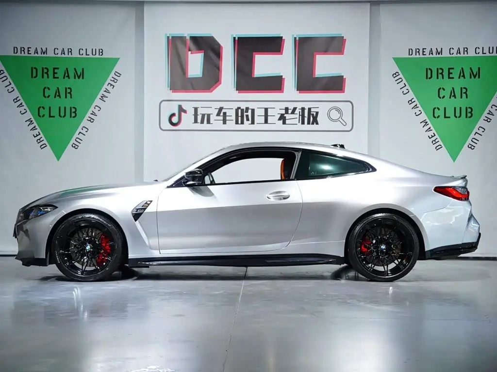 BMW M4 2022 — Photo 16/20