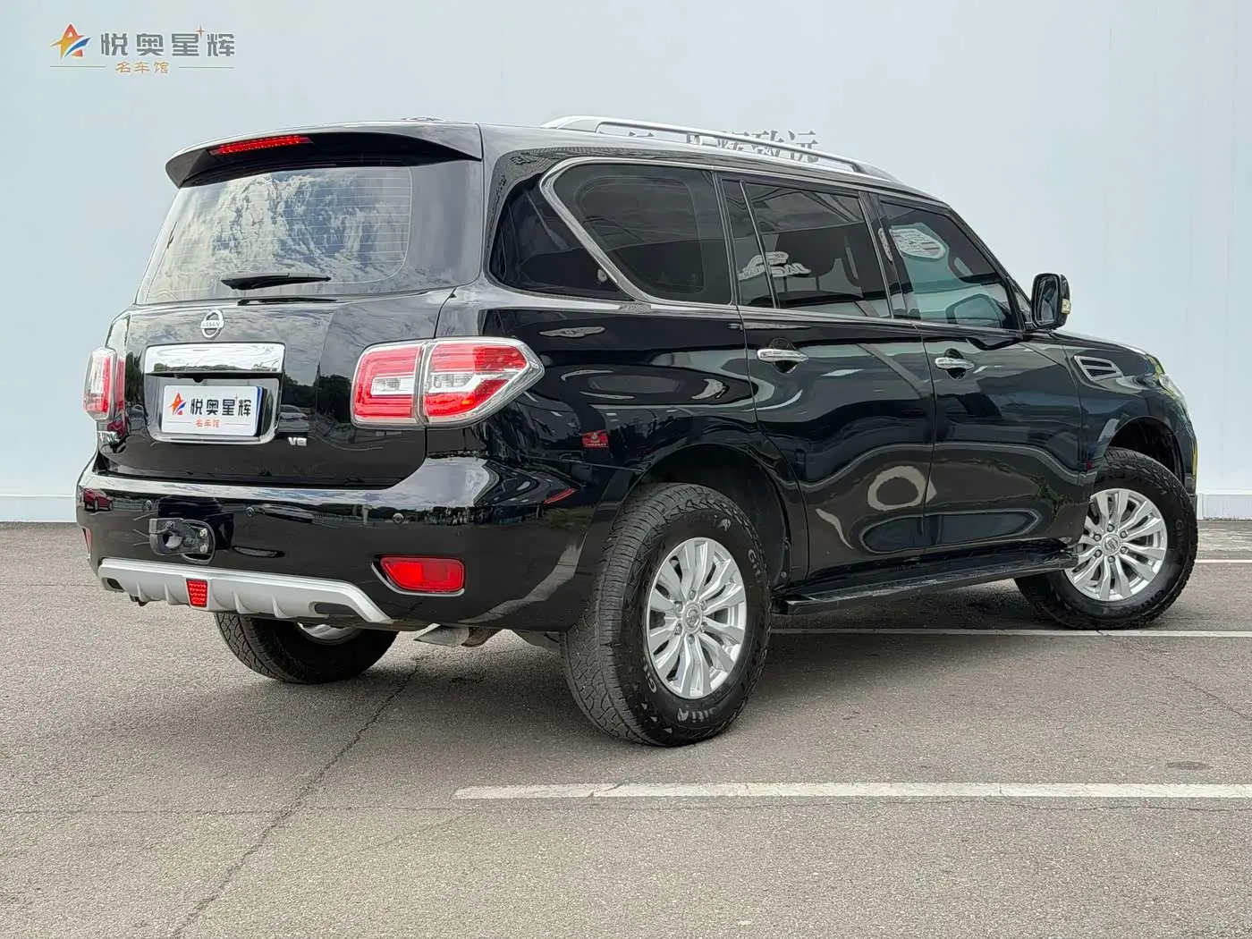 Nissan Patrol 2019 — Photo 4/17