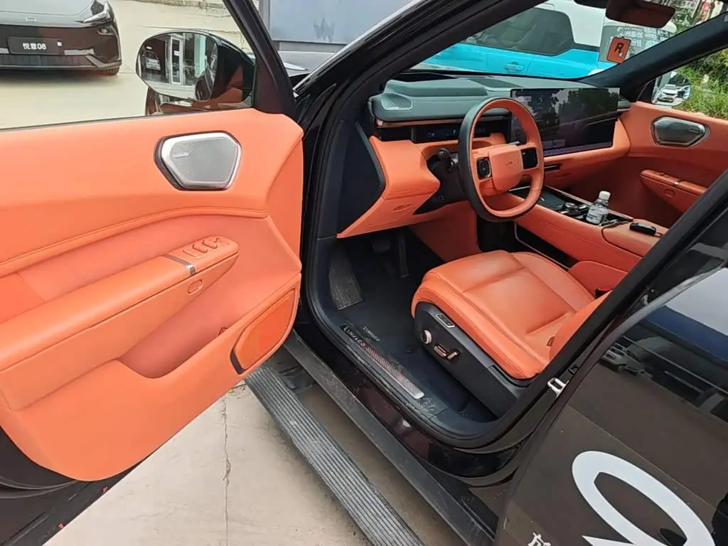 Lynk & Co 900 2025 — Şəkil 16/20
