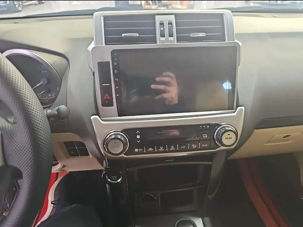 Toyota Prado 2017 — Фото 11/15