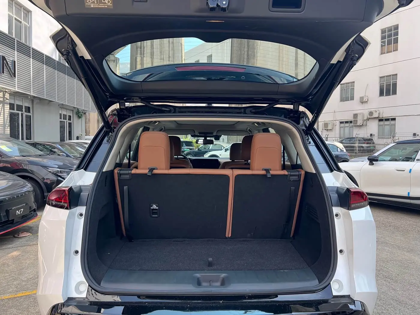 Nissan Terra 2025 — Photo 14/20