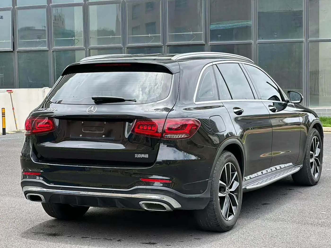 Mercedes-Benz GLC 2022 — Photo 7/9