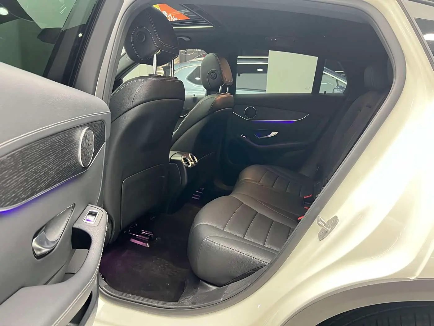 Mercedes-Benz GLC Coupe 2021 — Photo 5/16