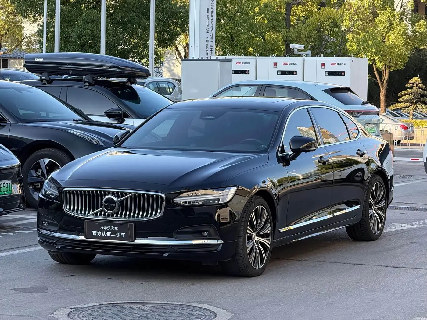 Volvo S90 2023 — ფოტო 1/19