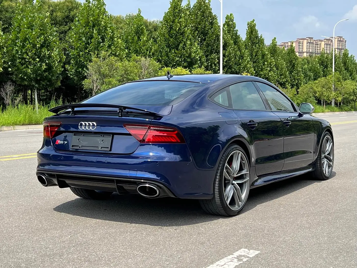 Audi RS 7 2016 — Şəkil 15/17