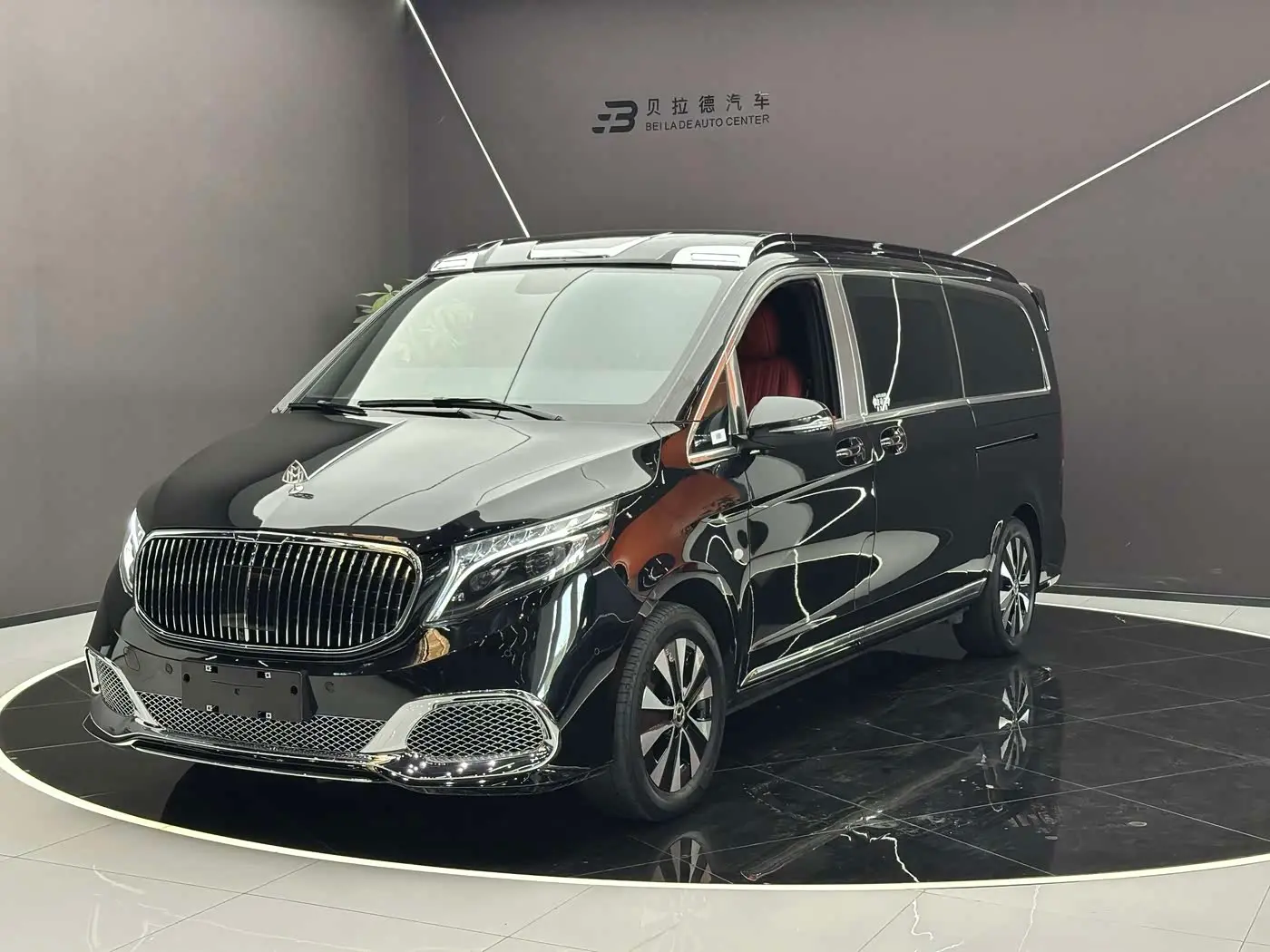 Mercedes-Benz Vito 2022 — Photo 1/19