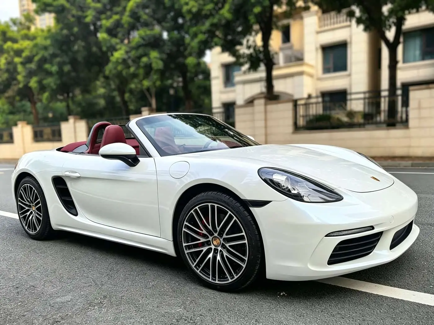Porsche 718 2018 — Фото 2/16