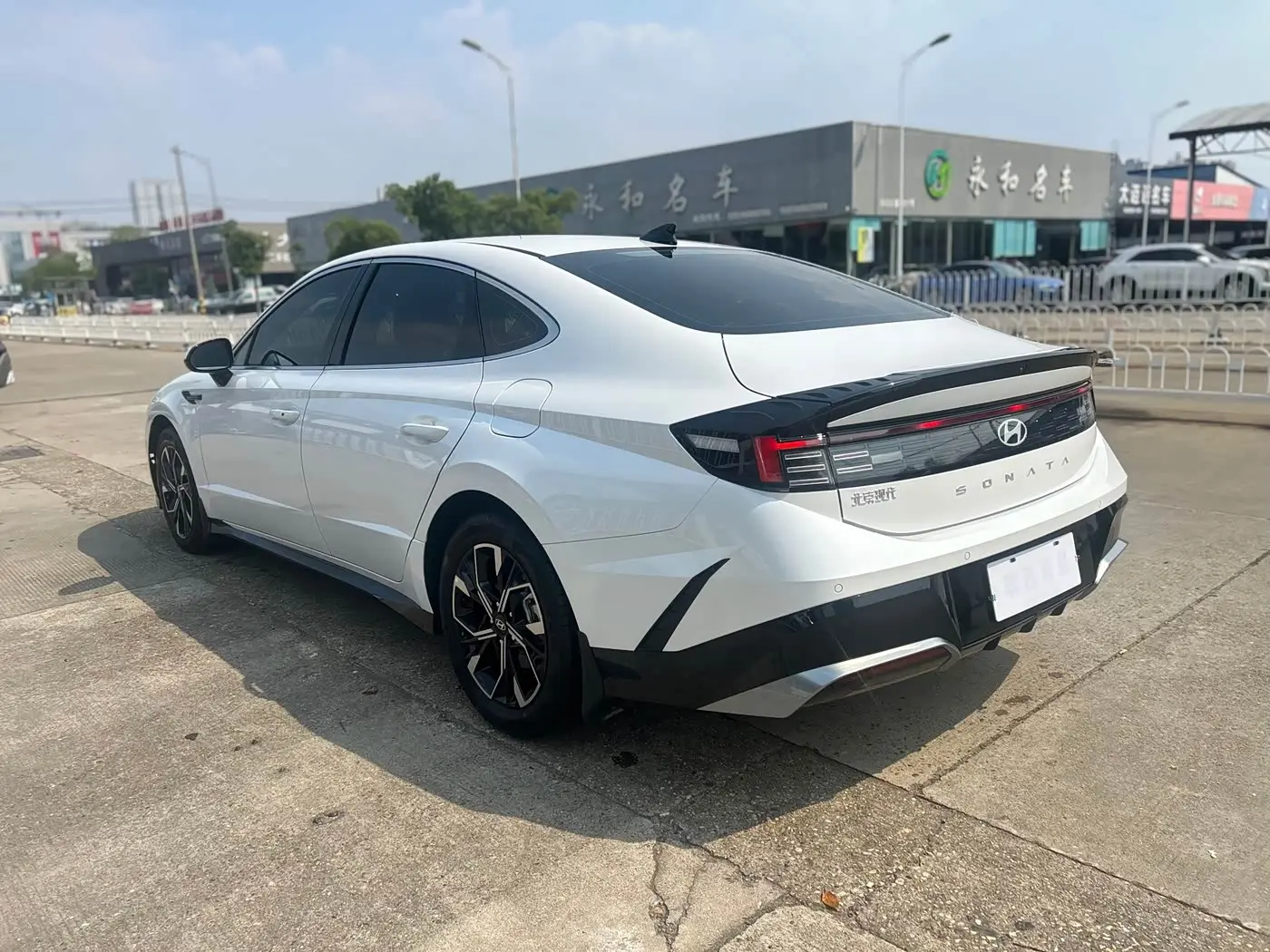 Hyundai Sonata 2024 — Photo 8/11