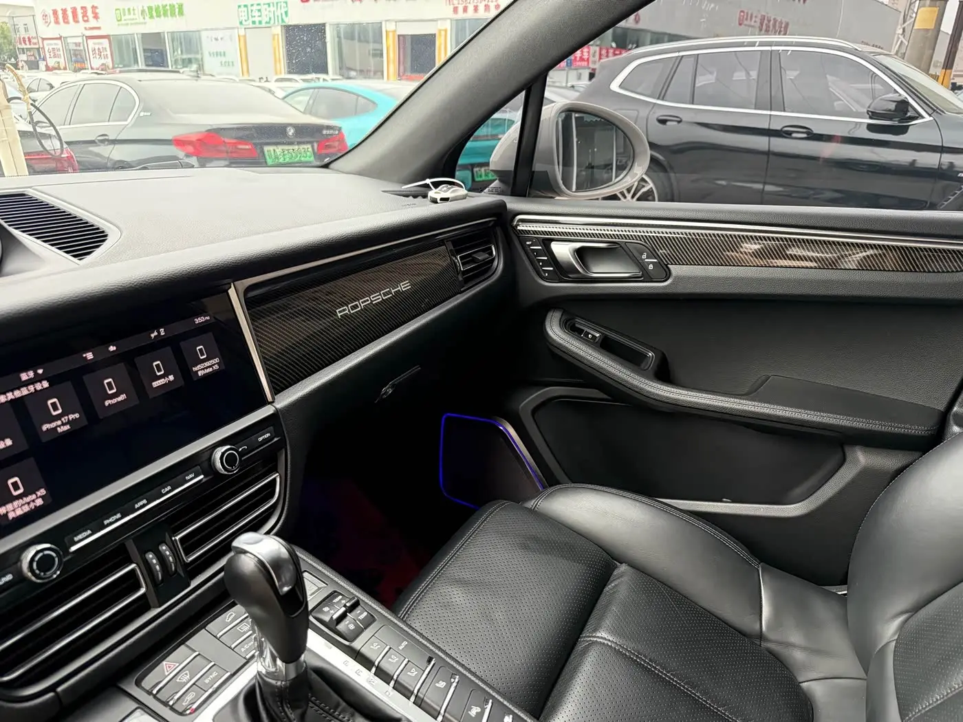 Porsche Macan 2019 — Şəkil 17/19
