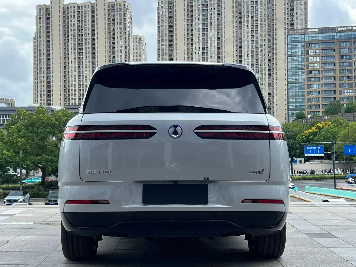 Denza N8L 2025 — Photo 5/14