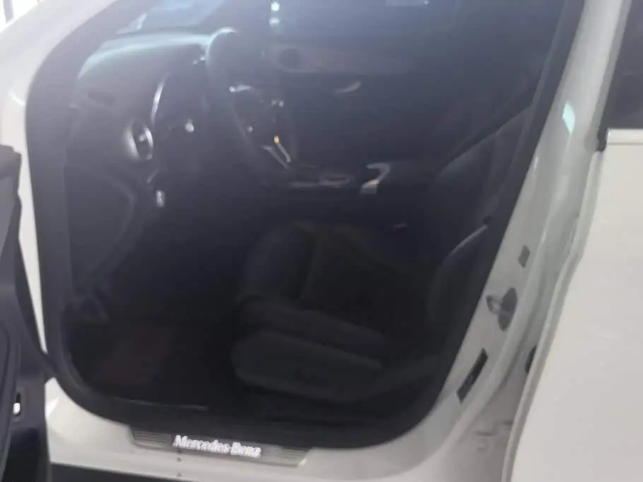 Mercedes-Benz GLC 2020 — Şəkil 9/16