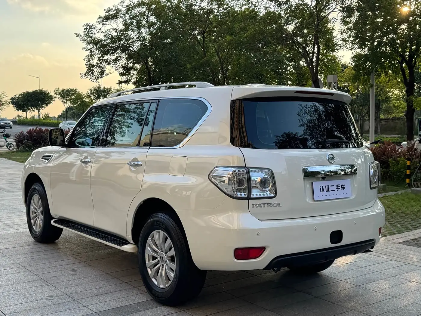 Nissan Patrol 2018 — Photo 9/12