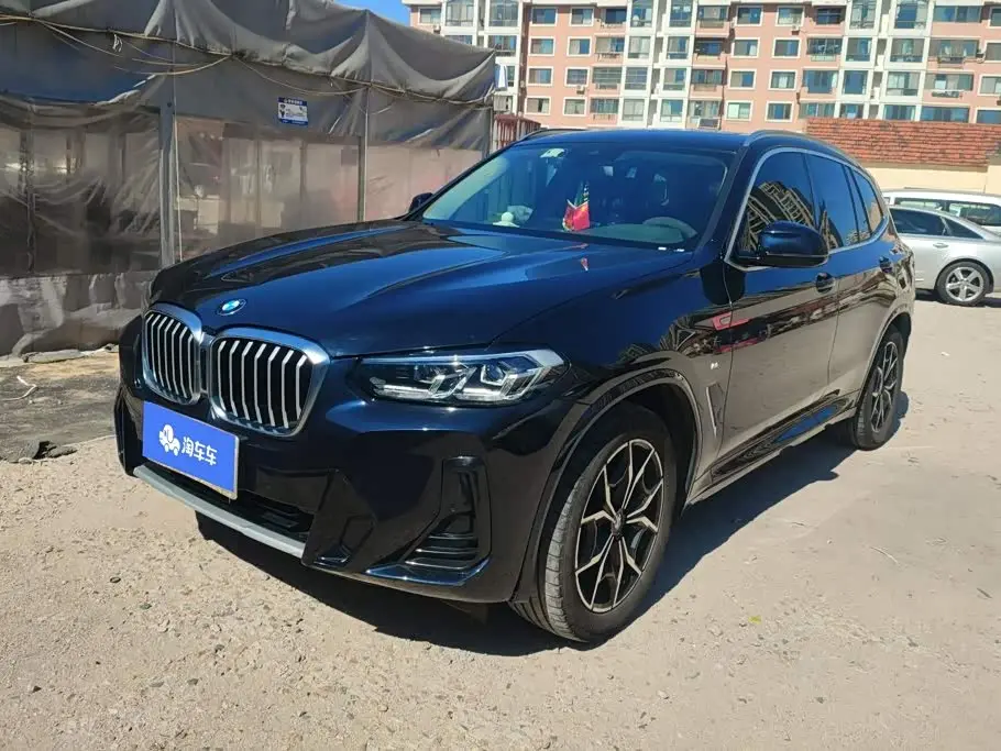 BMW X3 2023 — Фото 1/16