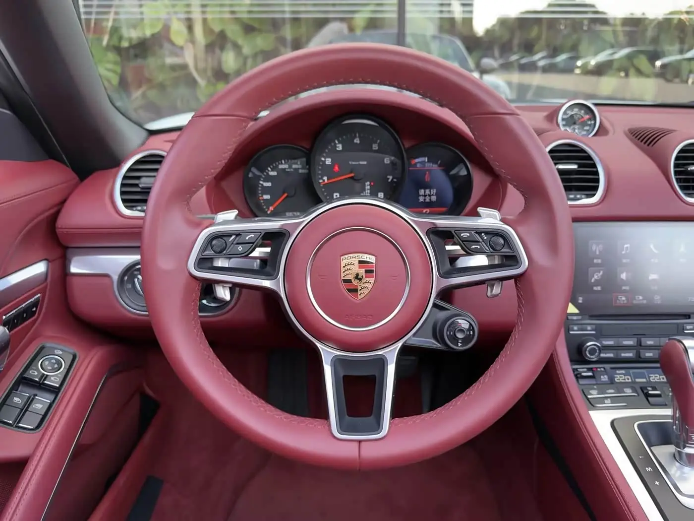 Porsche 718 2023 — Photo 8/16