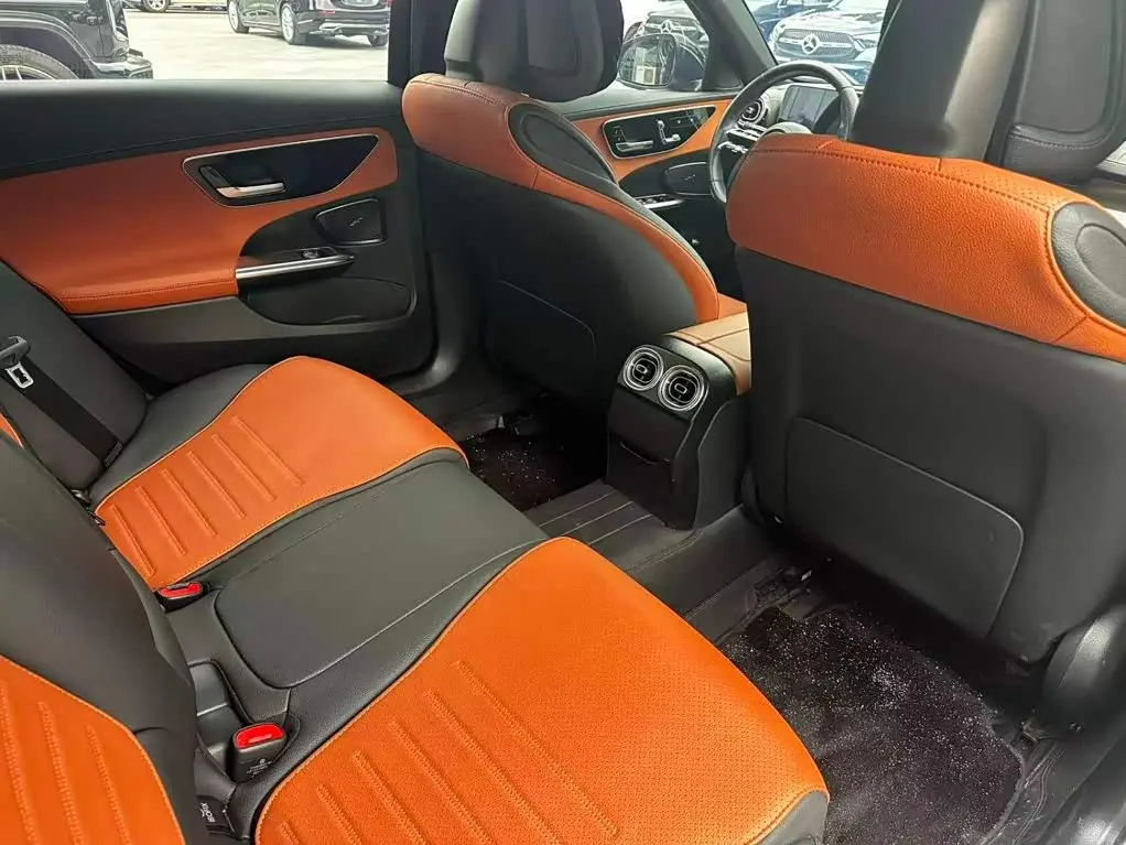 Mercedes-Benz C-Class 2023 — Фото 17/20