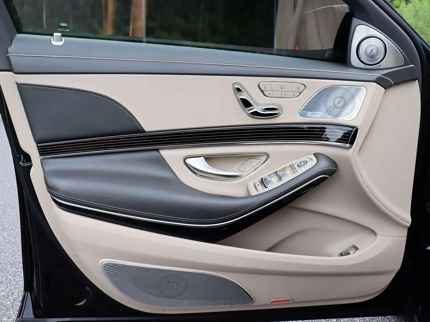 Mercedes-Benz Maybach S-Class 2020 — Фото 10/20