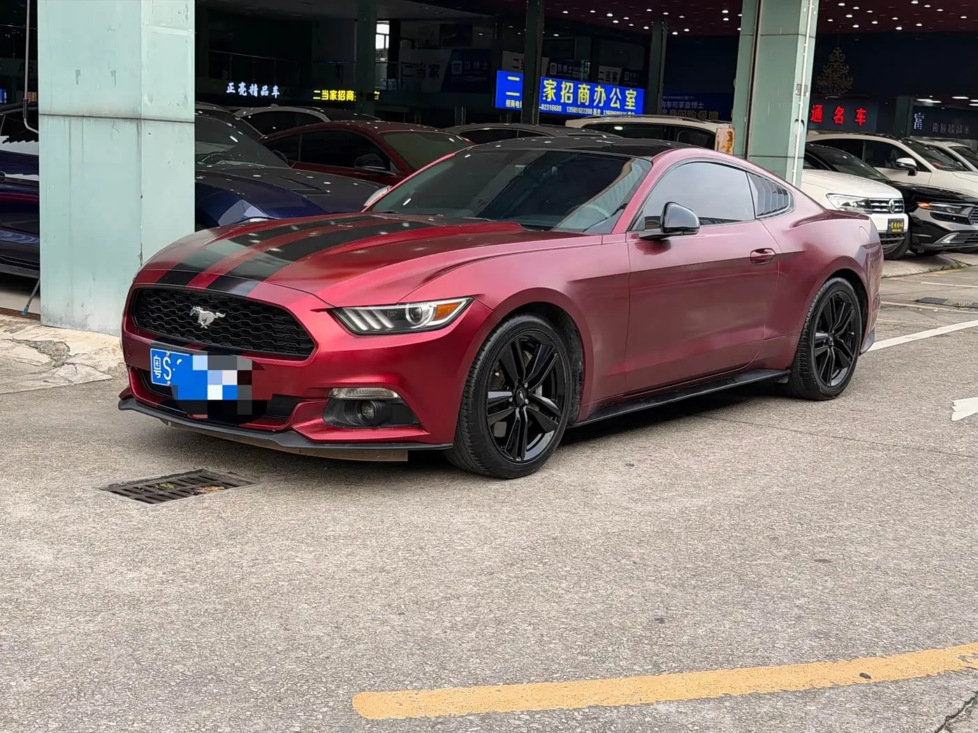 Ford Mustang 2017 — Photo 1/9