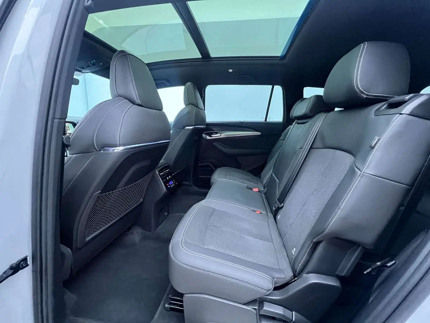 Audi Q6 2024 — Photo 8/9