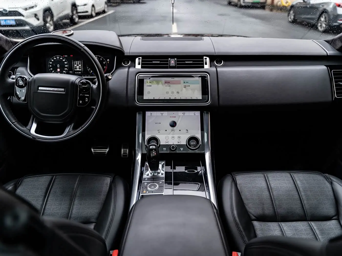 Land Rover Range Rover Sport 2018 — Şəkil 14/15