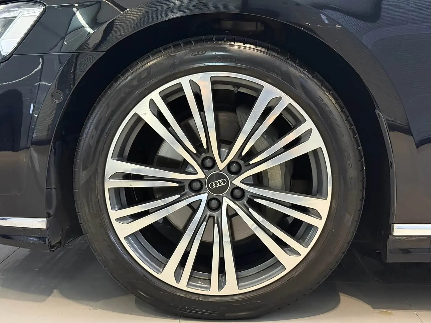 Audi A8 2024 — Photo 17/17