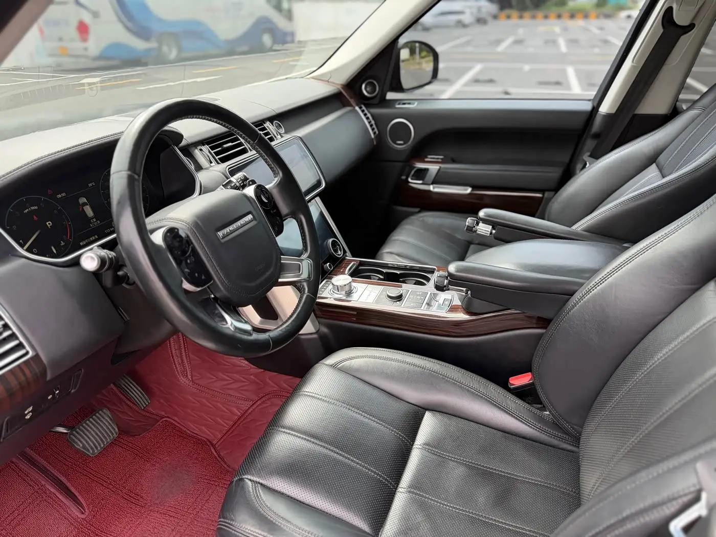 Land Rover Range Rover 2013 — Photo 6/10