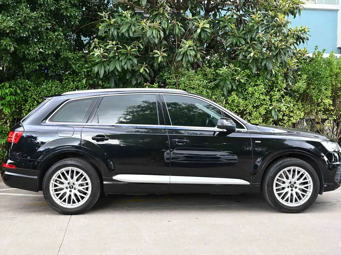 Audi Q7 2017 — Photo 7/20