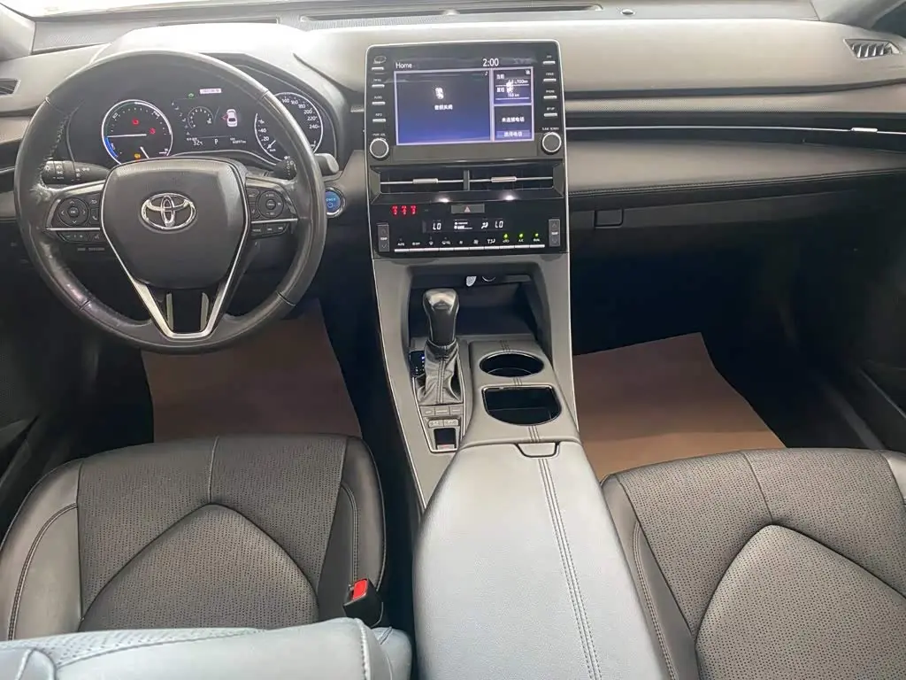 Toyota Avalon 2021 — Photo 9/16