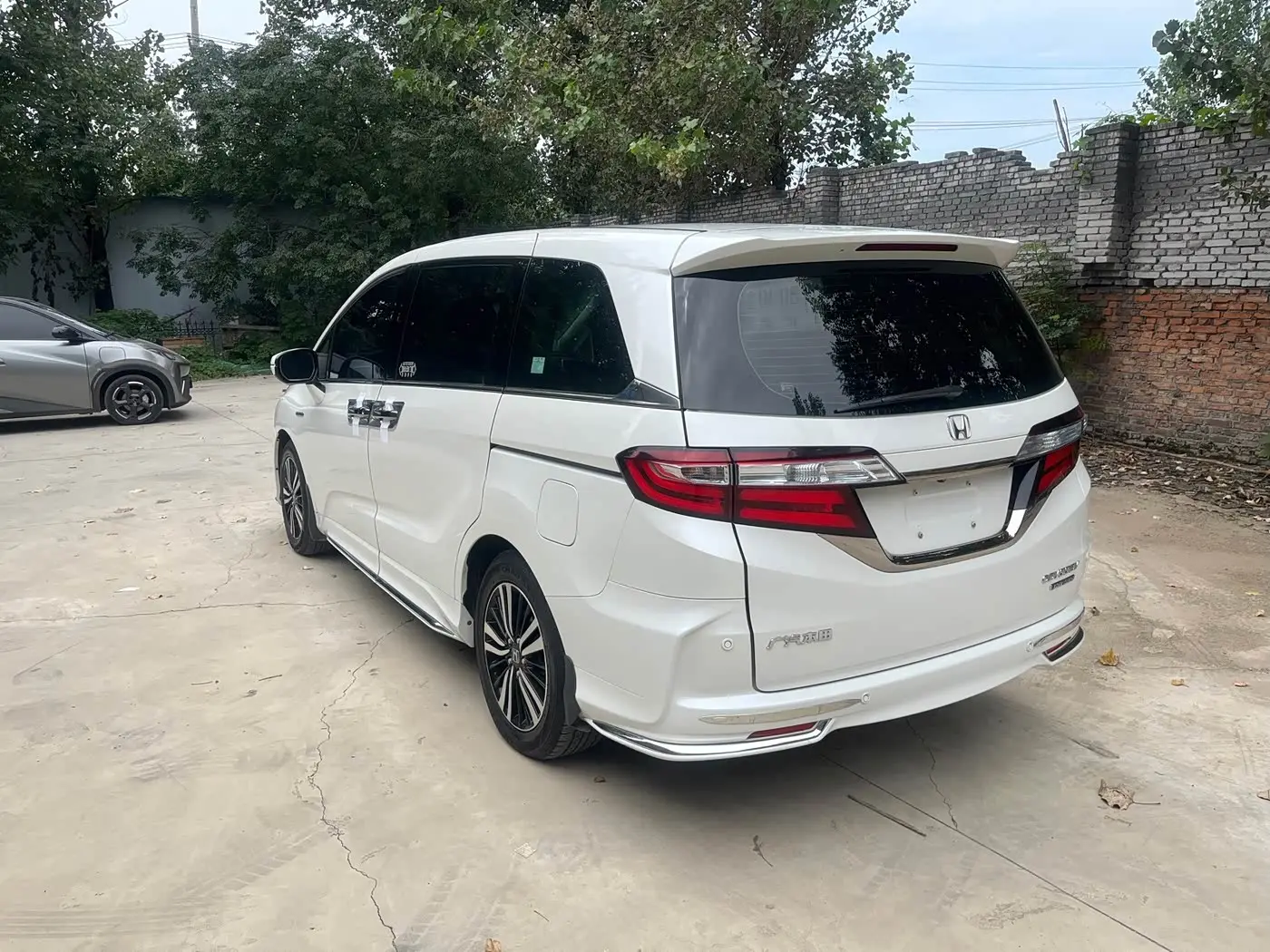 Honda Odyssey 2020 — Фото 9/11