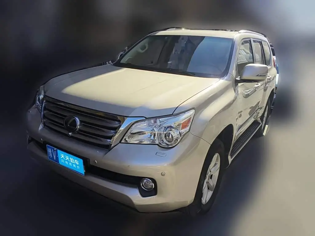 Lexus GX 2012 — Photo 1/13