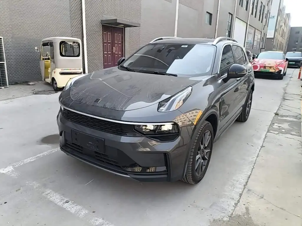 Lynk & Co 01, 2025
