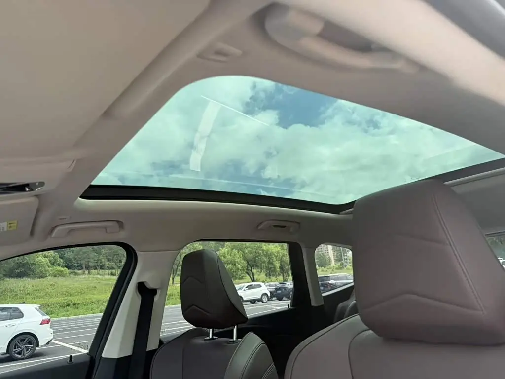 BMW X1 2023 — Photo 17/19