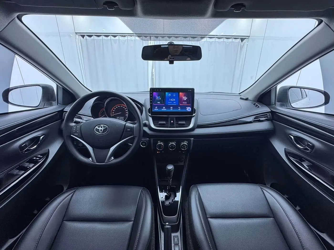 Toyota YARiS L Zhi Xuan 2022 — Фото 14/16