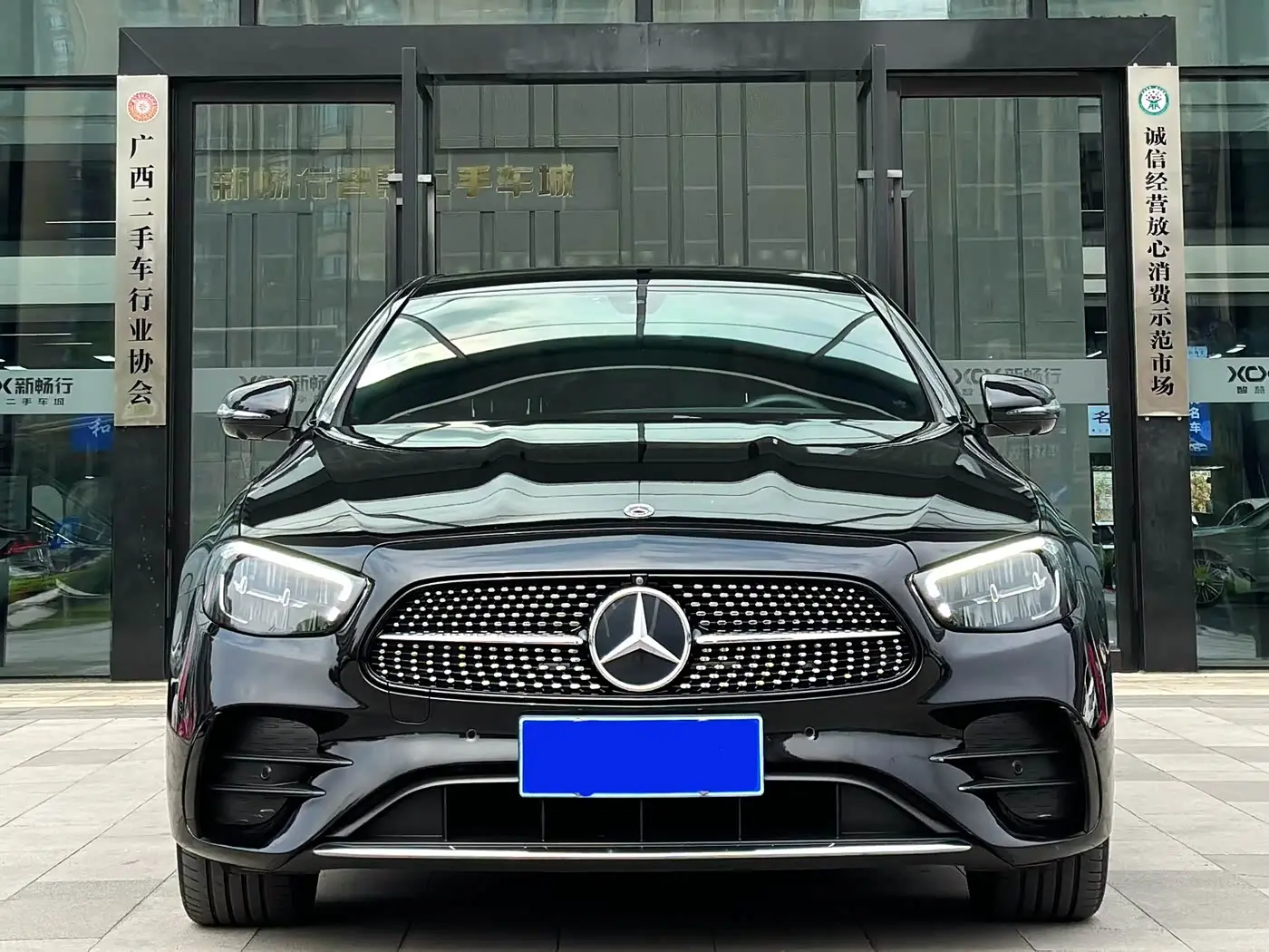 Mercedes-Benz E-Class 2023 — Şəkil 2/9