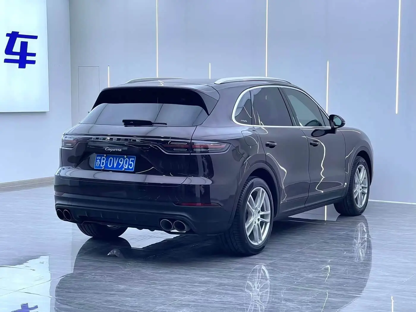 Porsche Cayenne 2020 — Фото 12/14