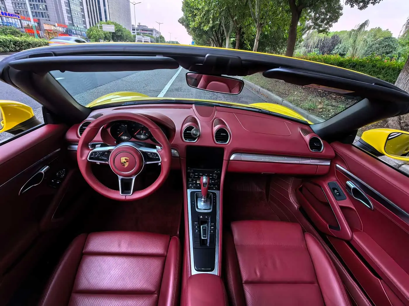 Porsche 718 2021 — Photo 10/16