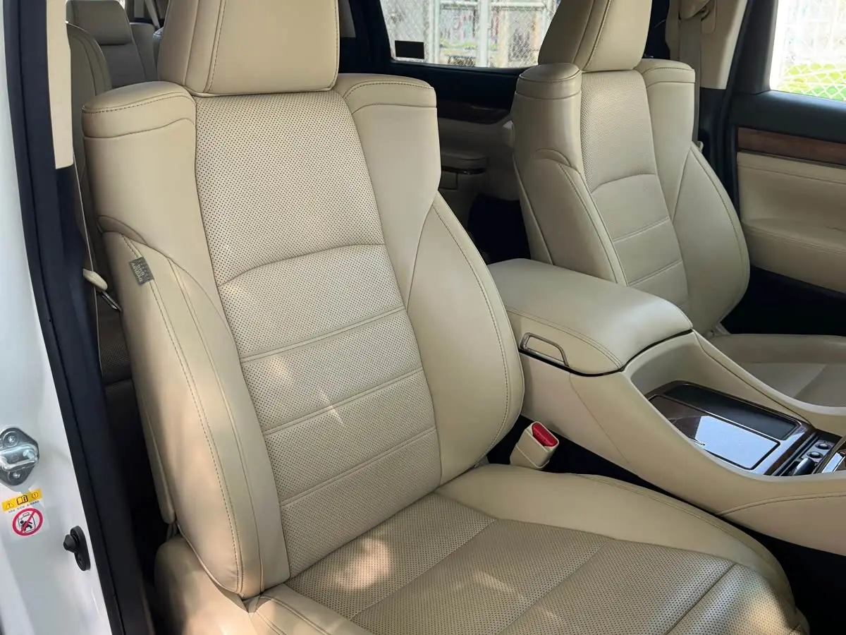 Toyota Alphard 2017 — Фото 14/20